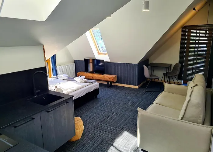 Sienkiewiczówka Nocleg ze śniadaniem 3*