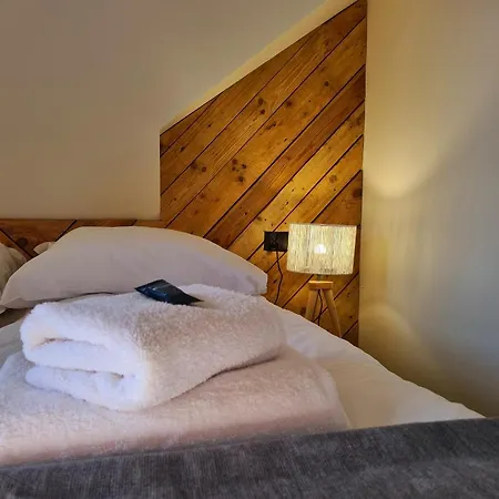 Sienkiewiczowka לינה וארוחת בוקר 3*