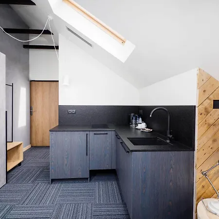 לינה וארוחת בוקר Sienkiewiczowka 3*