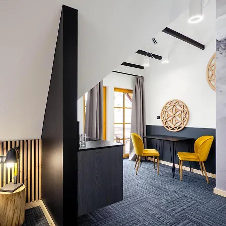 לינה וארוחת בוקר Sienkiewiczowka 3*