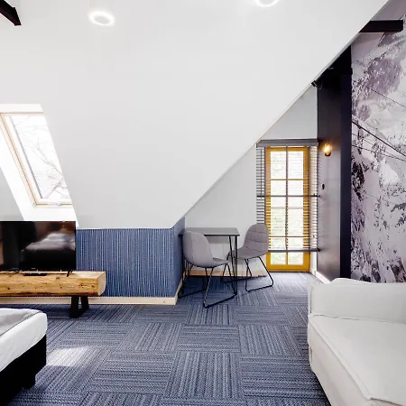 Sienkiewiczowka זקופאנה