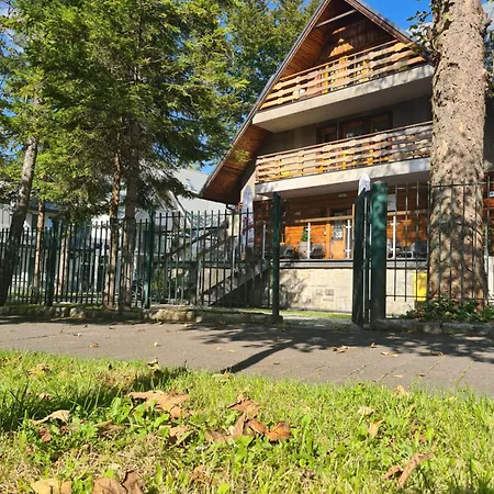 Sienkiewiczówka Nocleg ze śniadaniem 3*